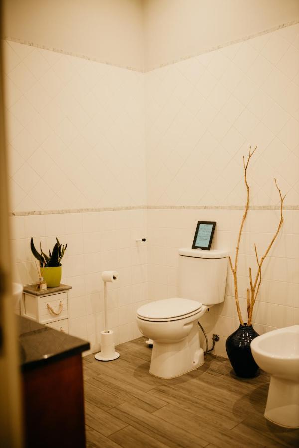 H.Oe.H Apartment Porto Luaran gambar